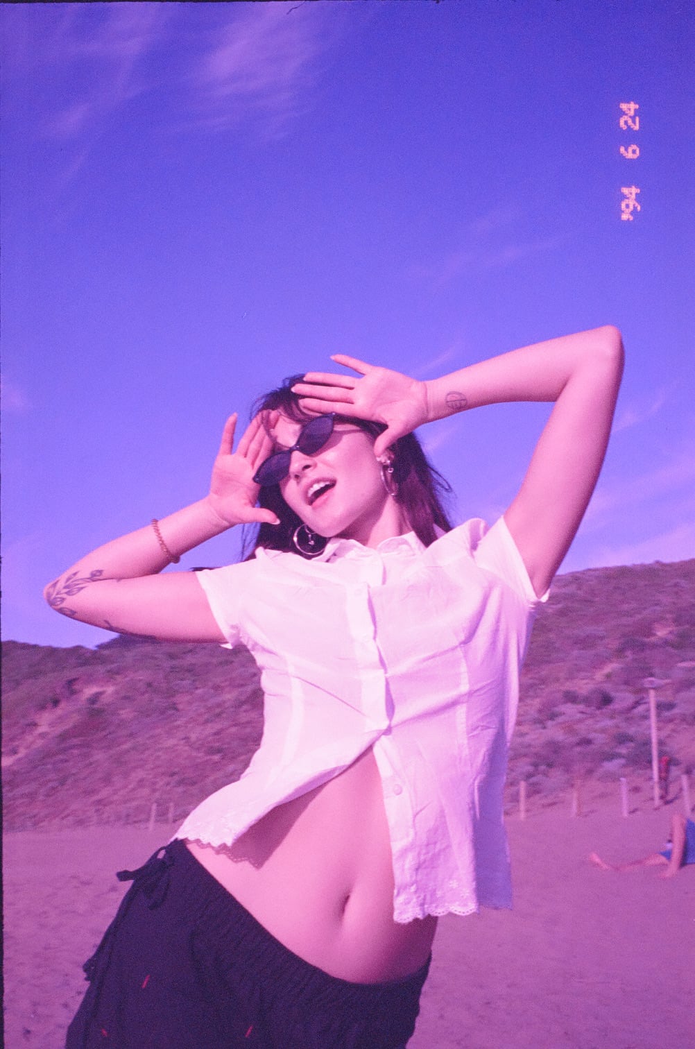 people — frame 4