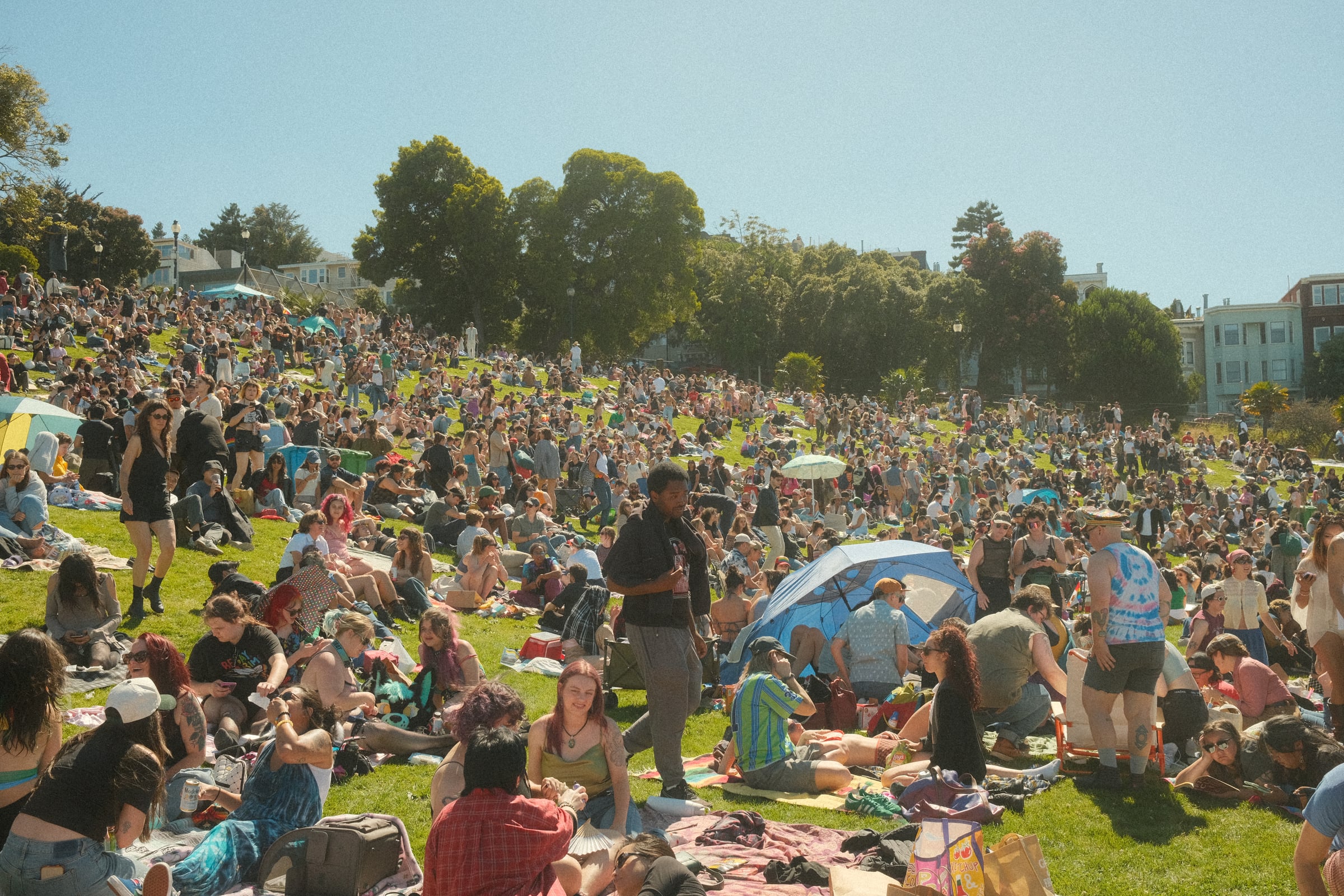 community + events — frame 12